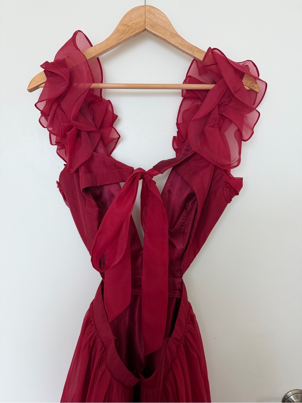 Mac Duggal Red Backless Ruffle Evening Gown - Picture 6 of 12